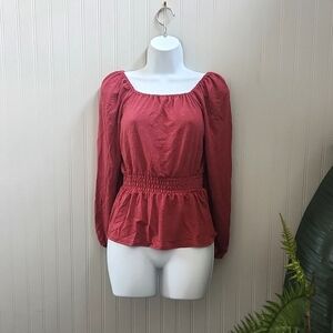 LC Lauren Conrad Size x-small smocked waist top in berry mist